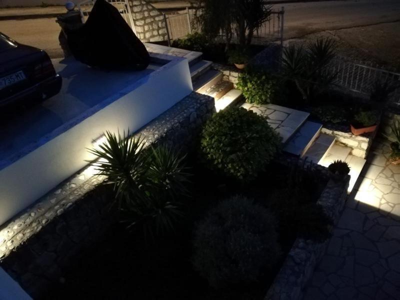 Apartment Cactus Donji Okrug  ภายนอก รูปภาพ